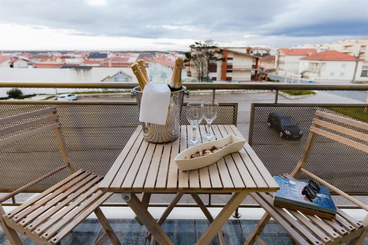 Sunshine Beach Apartment Leiria Extérieur photo